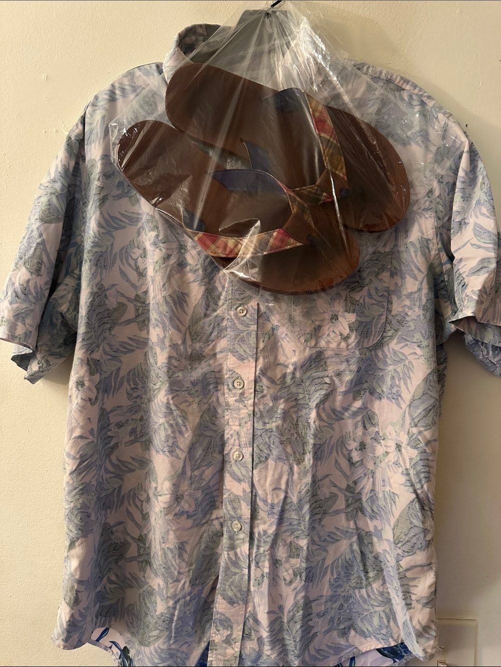 Brooks Brothers Men's Short-Sleeve Floral Button-Up Shirt and Plaid Slippers